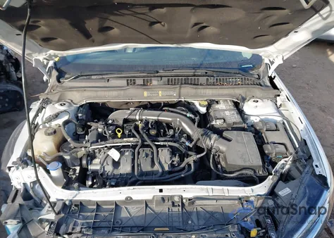 2020 Ford Fusion Titanium z USA, uszkodzony, nr VIN 3FA6P0K99LR205165